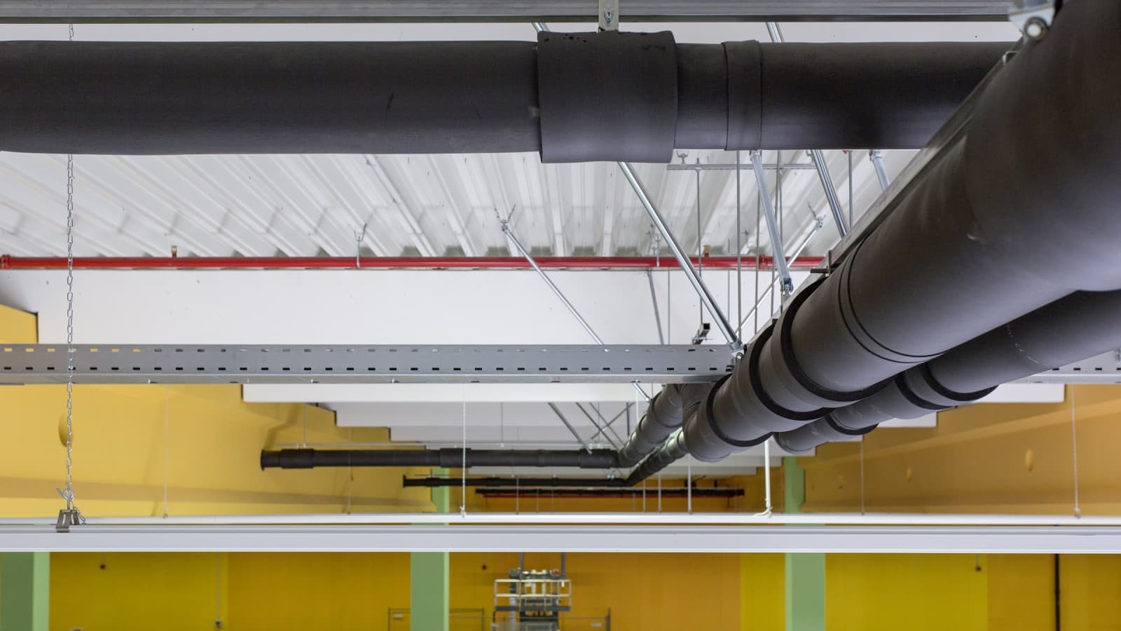 Geberit PE leidingwerk van een hemelwaterafvoersysteem met Geberit Pluvia Geberit PE leidingwerk van een hemelwaterafvoersysteem met Geberit Pluvia